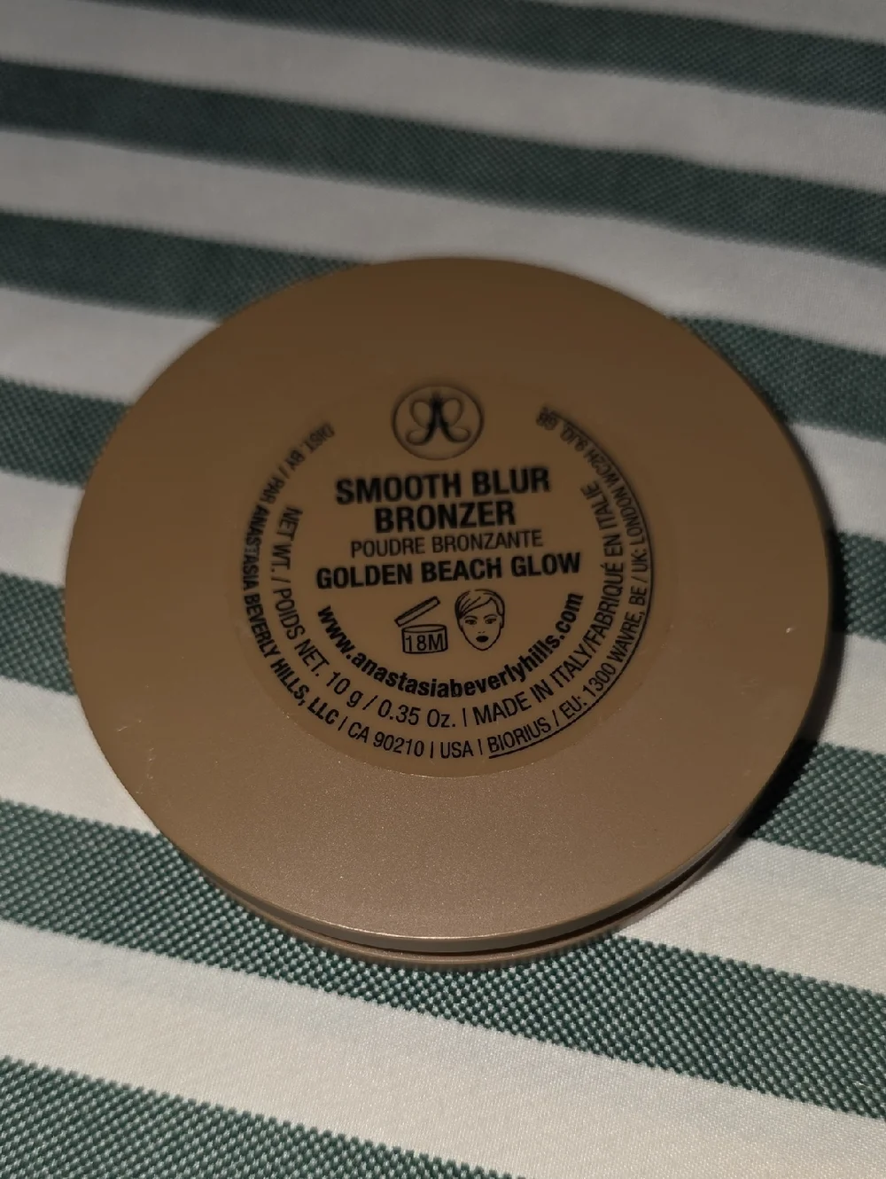 Anastasia Beverly Hills Smooth Blur Bronzer Compact